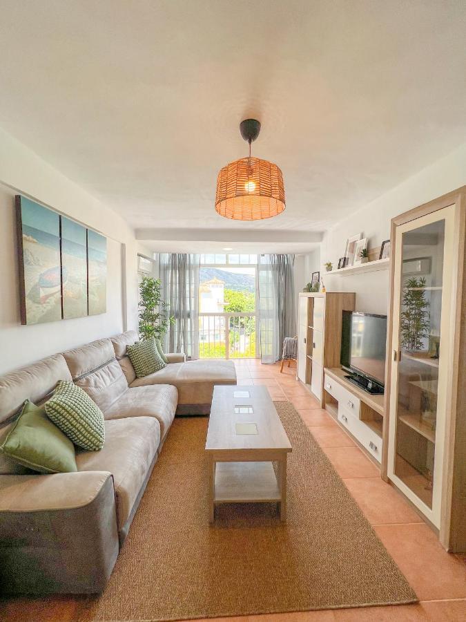 Spacious Apartment In The Center Of Torremolinos Exterior foto