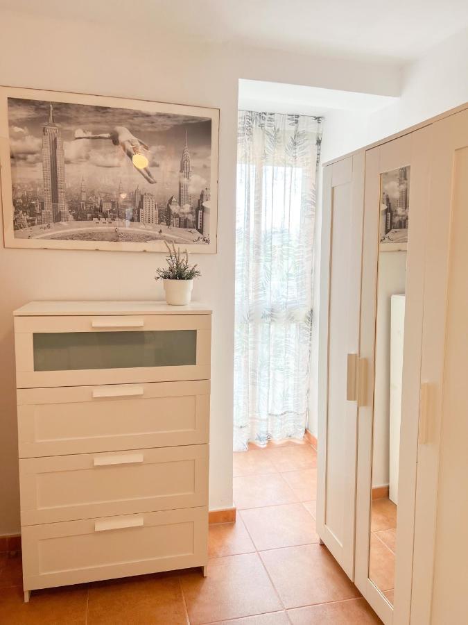 Spacious Apartment In The Center Of Torremolinos Exterior foto
