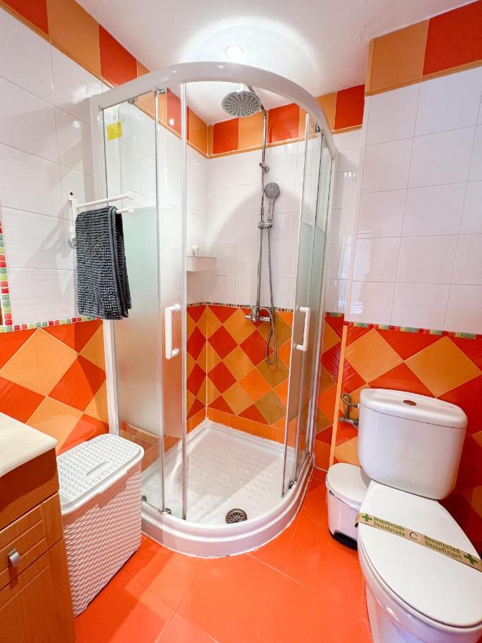 Spacious Apartment In The Center Of Torremolinos Exterior foto